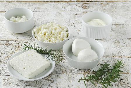cheeses-bocc-ricotta-feta_67347394